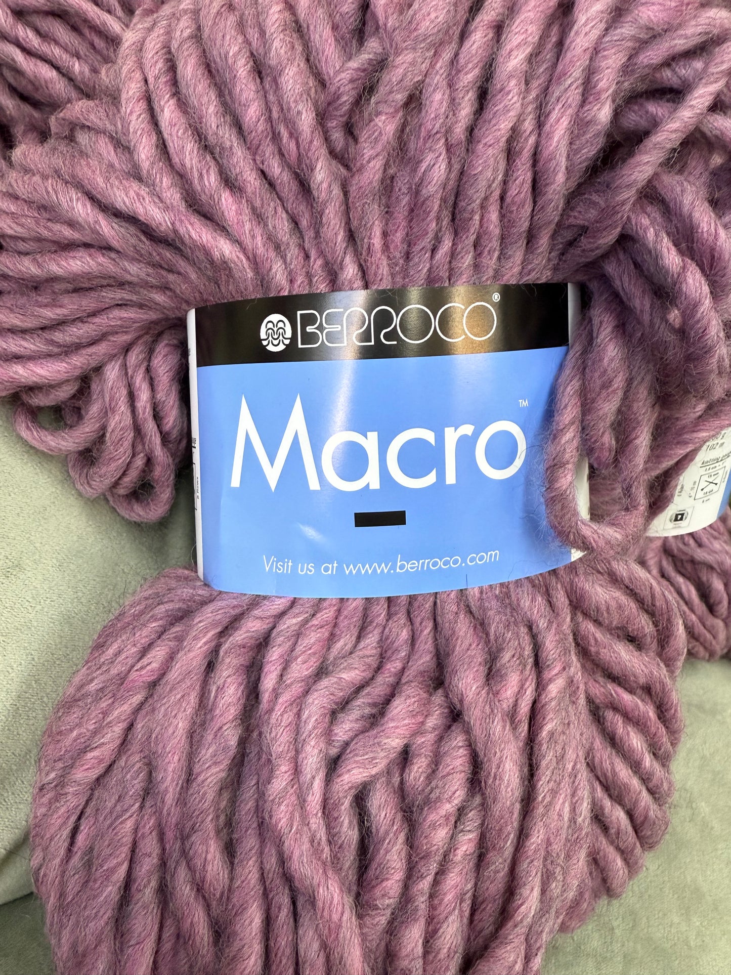Macro Yarn