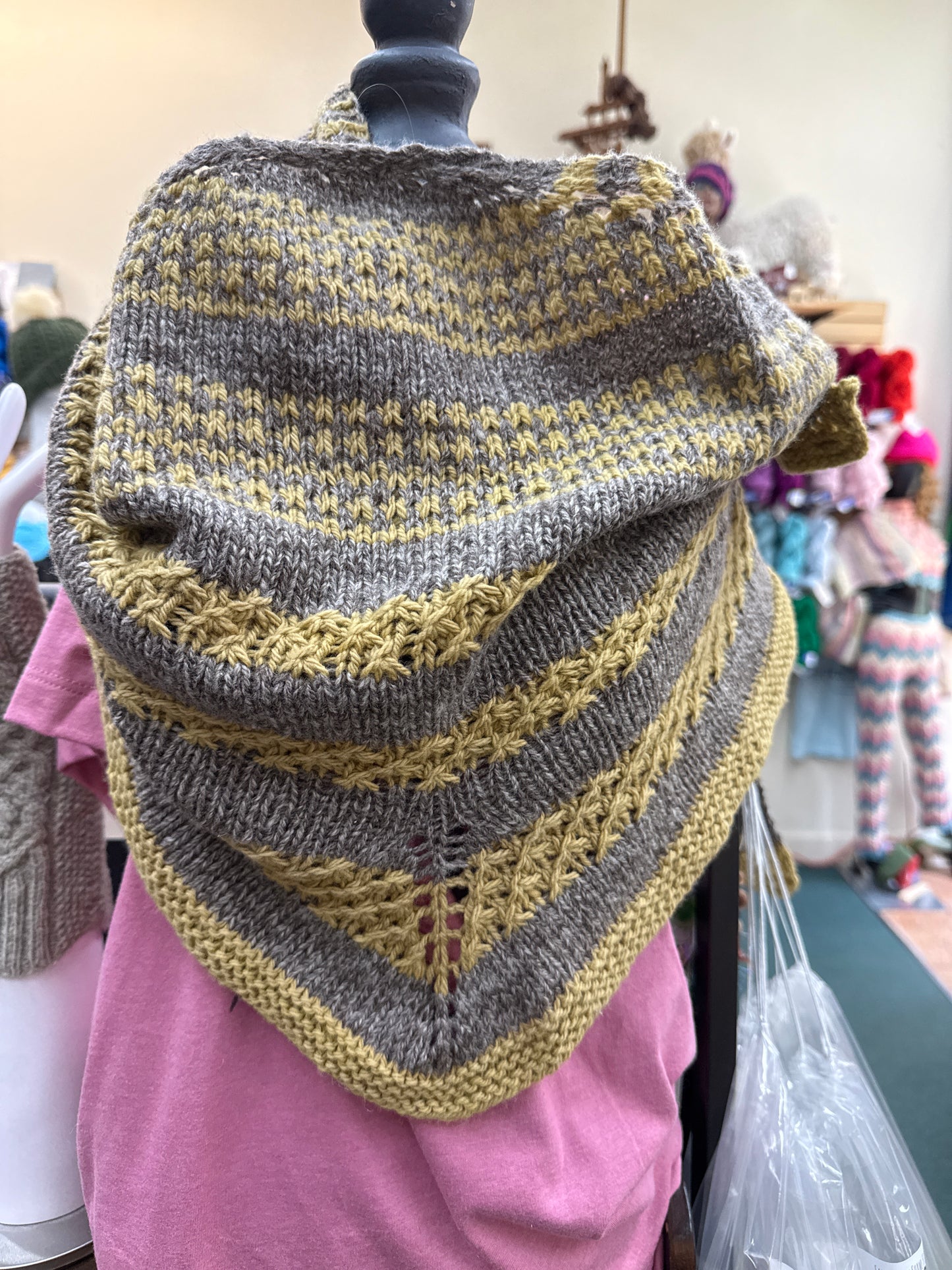 Farm Yarn Shawl kit