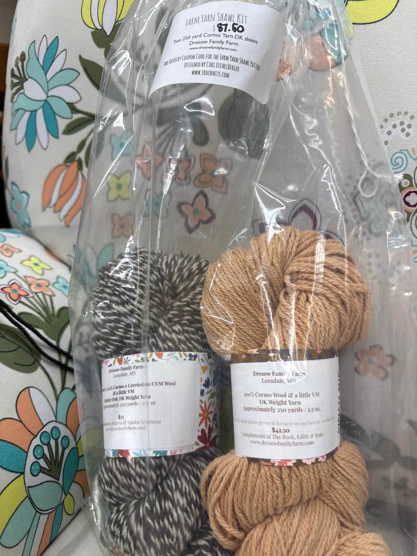 Farm Yarn Shawl kit