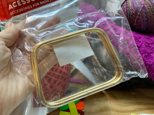 Metal purse handle Gold color