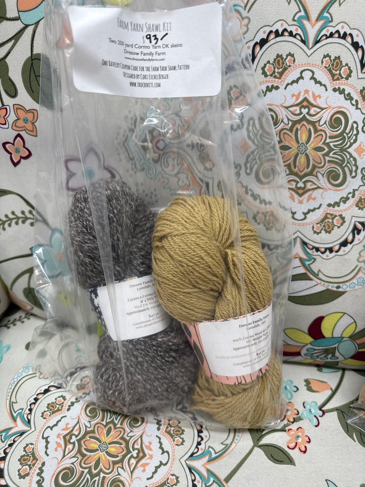 Farm Yarn Shawl kit