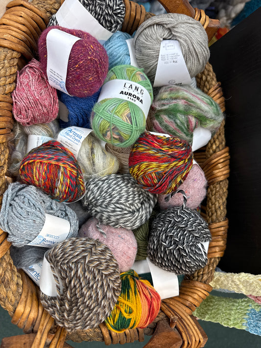 Mini ball/skein/sampling
