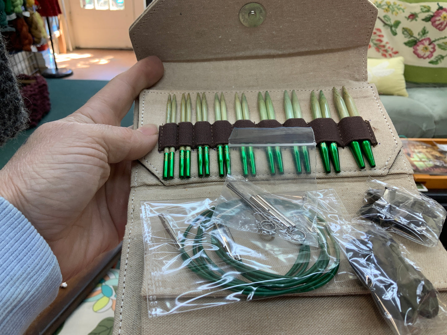 Lykke bamboo interchangable knitting set 3.5” needles