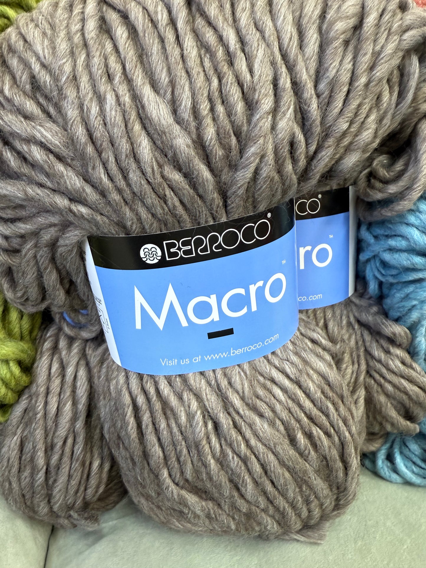 Macro Yarn