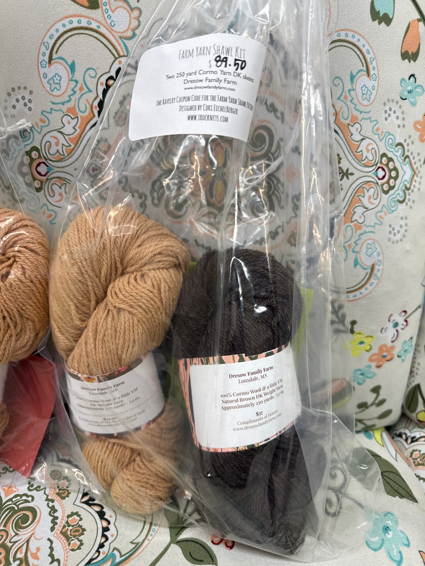 Farm Yarn Shawl kit