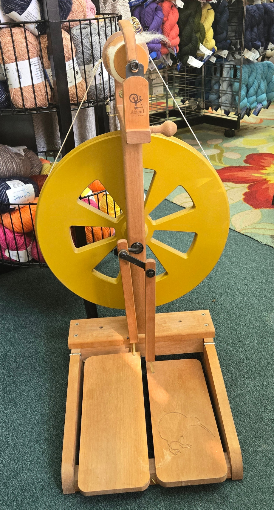 Ashford Kiwi 2 Spinning Wheel