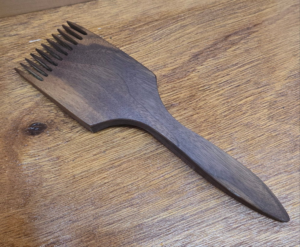 Wooden Fat Tapestry Beater