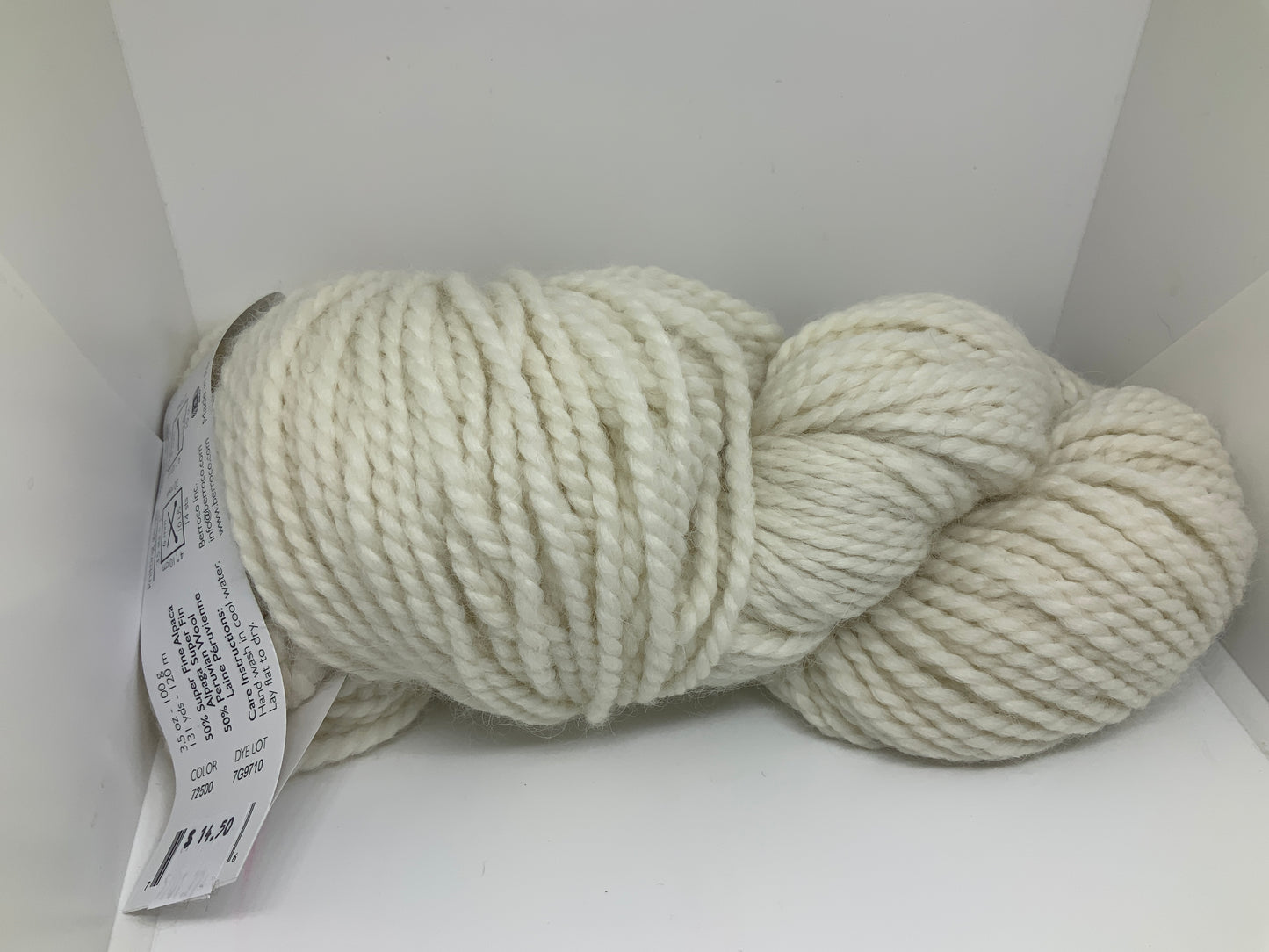Berroco Ultra Alpaca Chunky Natural