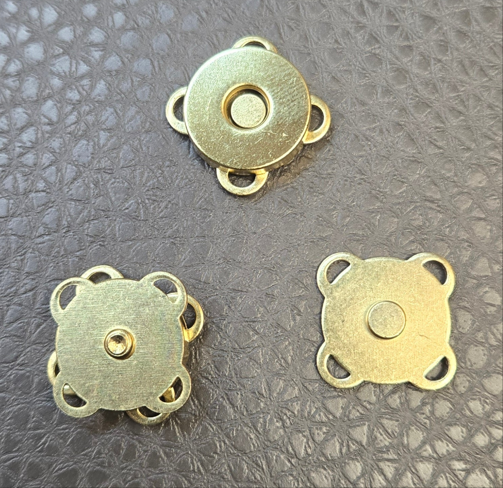 15mm Magnetic Closures