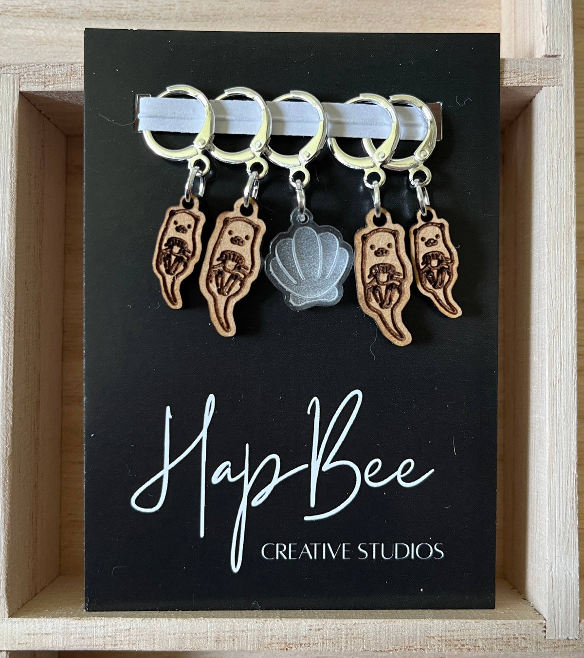 OTTER LOVE Stitch Marker set