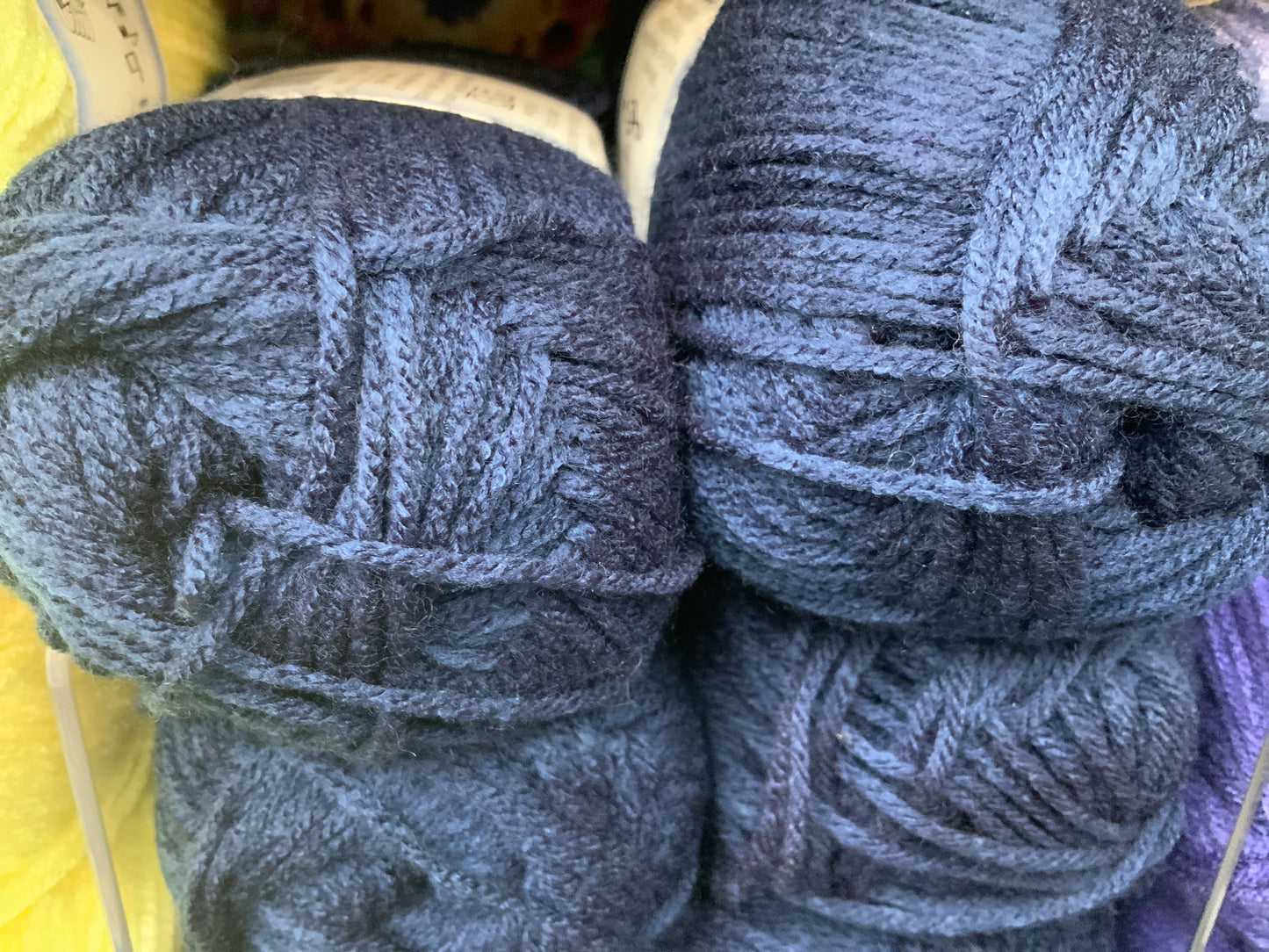 Cascade Yarns Anthem